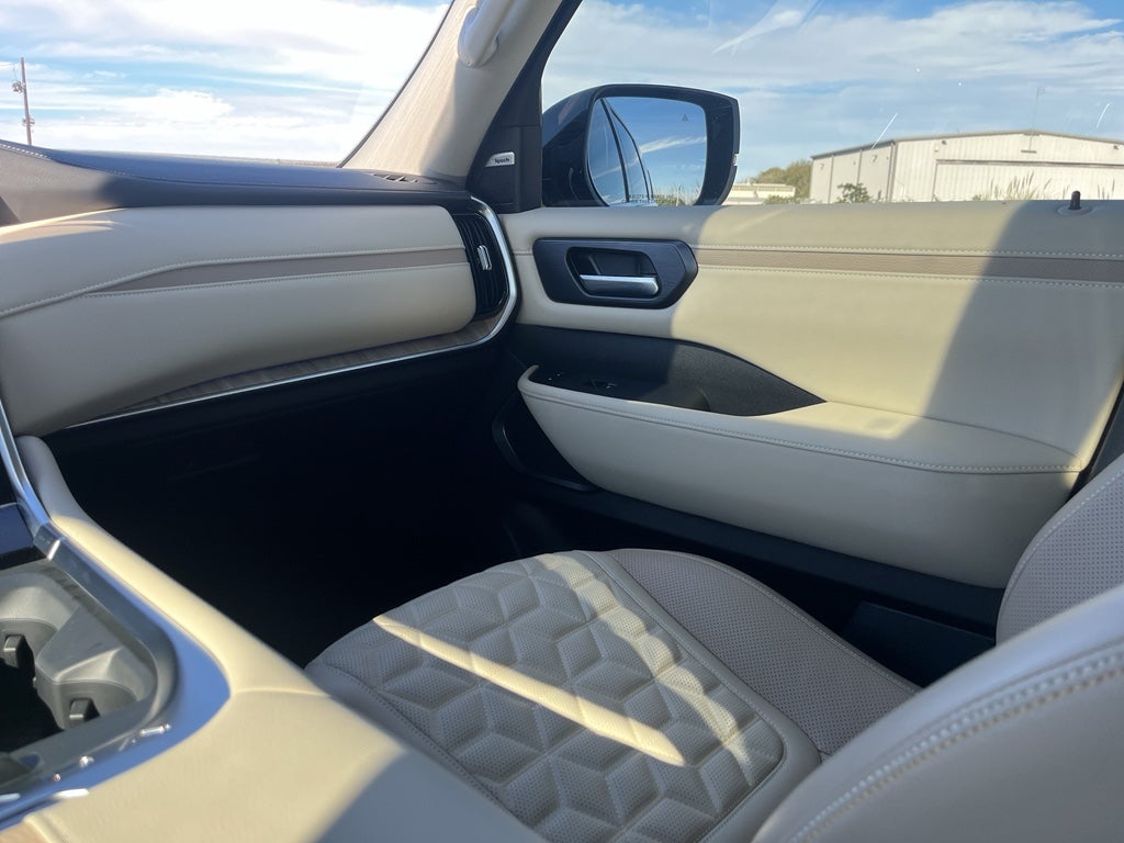 2025 Nissan Armada Platinum Reserve