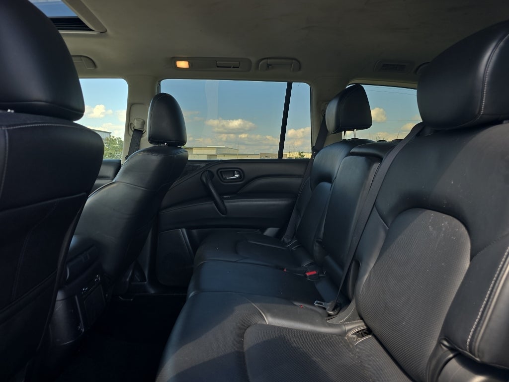2024 INFINITI QX80 LUXE