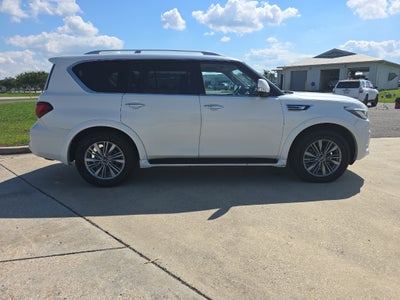 2024 INFINITI QX80 LUXE