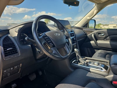 2024 INFINITI QX80 LUXE