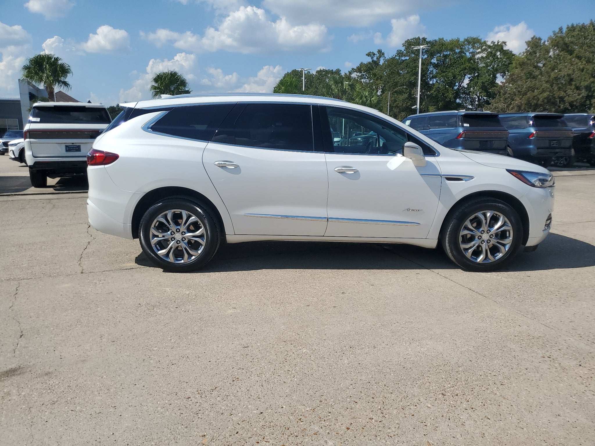2024 Buick Encore GX Avenir