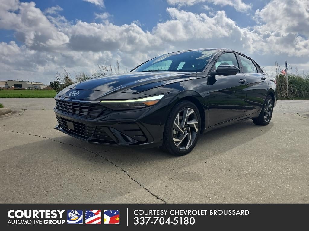 2025 Hyundai Elantra Limited