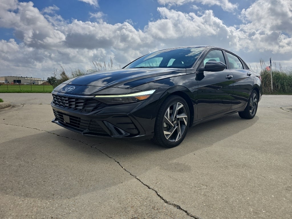 2025 Hyundai Elantra Limited