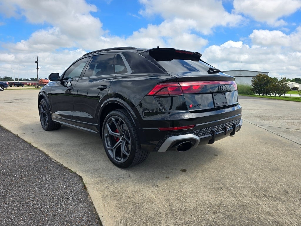 2025 Audi RS Q8 performance